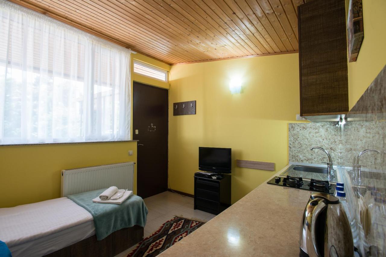 Accent Hotel Tbilisi Exterior foto